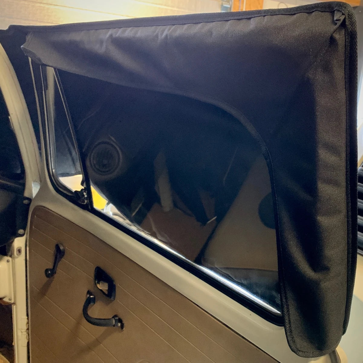 Buseyes Happy Frontscheiben Cover, passend für VW Bus T2